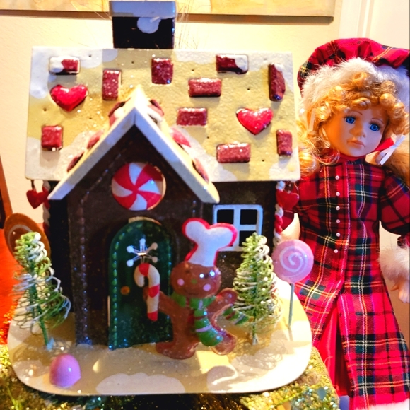 Gingerbread - Picture 7 of 10